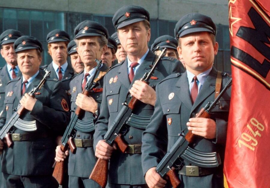 Prague: 3-Hours Wars & Totality Guided Walking Tour - Why this Prague history walk is different