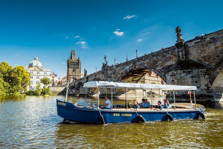 Prague: 45-Minute Sightseeing Cruise to Devil's Channel - Leaving Čech Bridge for the Vltava