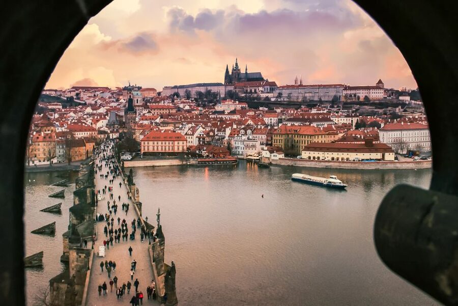 Prague: 50-Minute Sightseeing Evening Cruise - Key points to know before you book