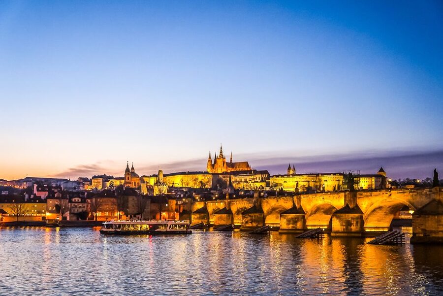 Prague: 50-Minute Sightseeing Evening Cruise - Why this short Prague cruise is worth your time