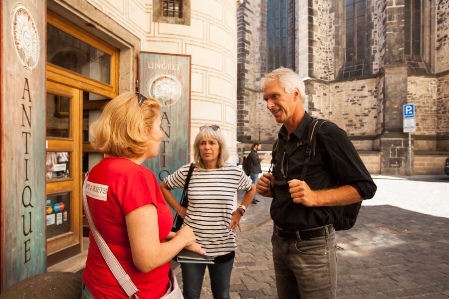 Prague: 6-Hour City Tour including Cruise and Lunch - A close look at Prague’s Jewish Quarter