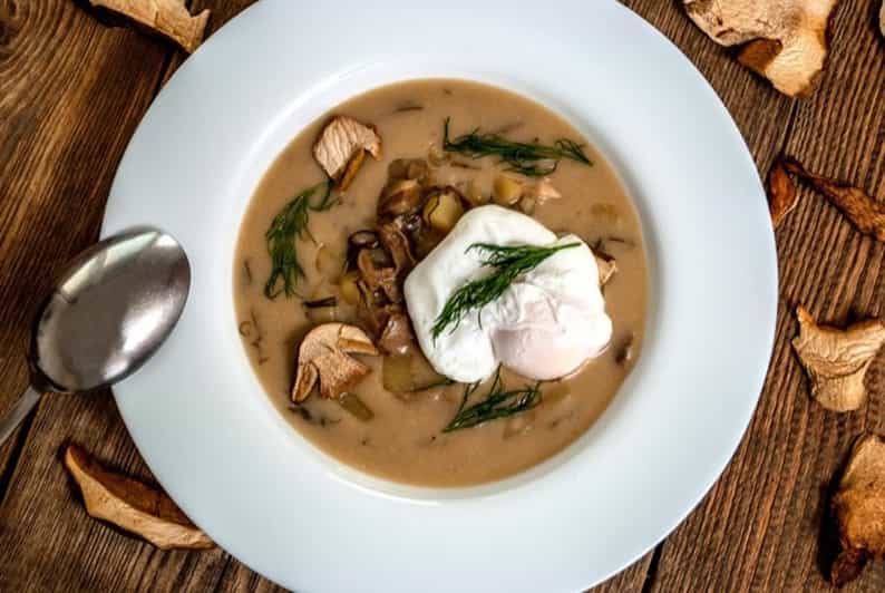 Prague: A Czech Cuisine masterclass & Prague Highlights tour - Included drinks and the value of the meal