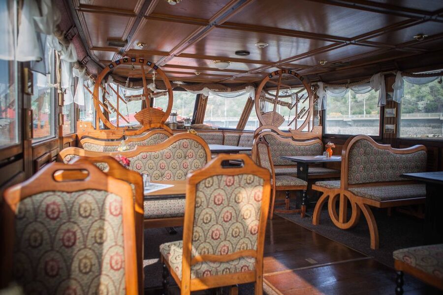 Prague: Afternoon Beer Cruise with Drinks Included - Štvanice Island and the return journey