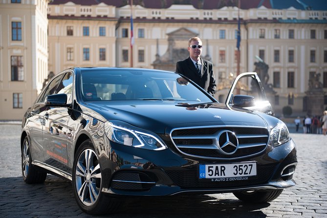 Prague Airport Private Departure Transfer - Key details at a glance