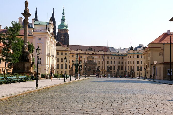 Prague Airport Transfers, Praga Aeropuerto Traslados, ESPAŇOL-ENG - Why a private car can be worth the price