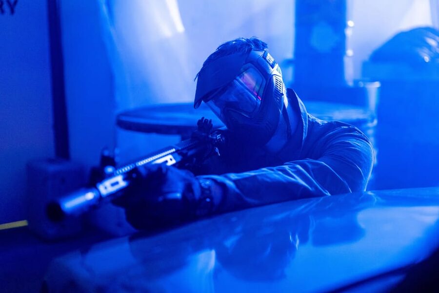 PRAGUE AIRSOFT SHOOTING GAMES - Meeting the instructor and getting ready