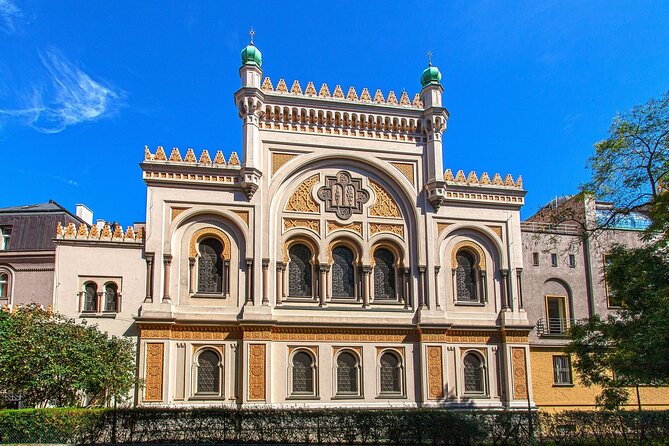 Prague All-Inclusive Pass: 30+ Activities including Prague Castle - Beer and fruit spirits add local flavor