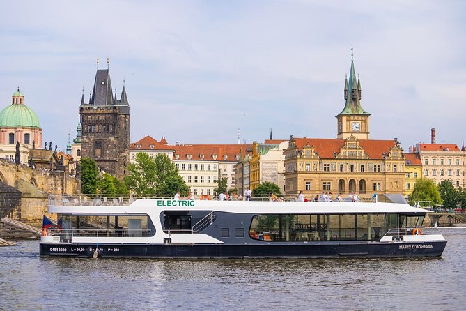 Prague All-Inclusive Pass: 30+ Activities including Prague Castle - Viewpoints and modern museums break up the old Prague