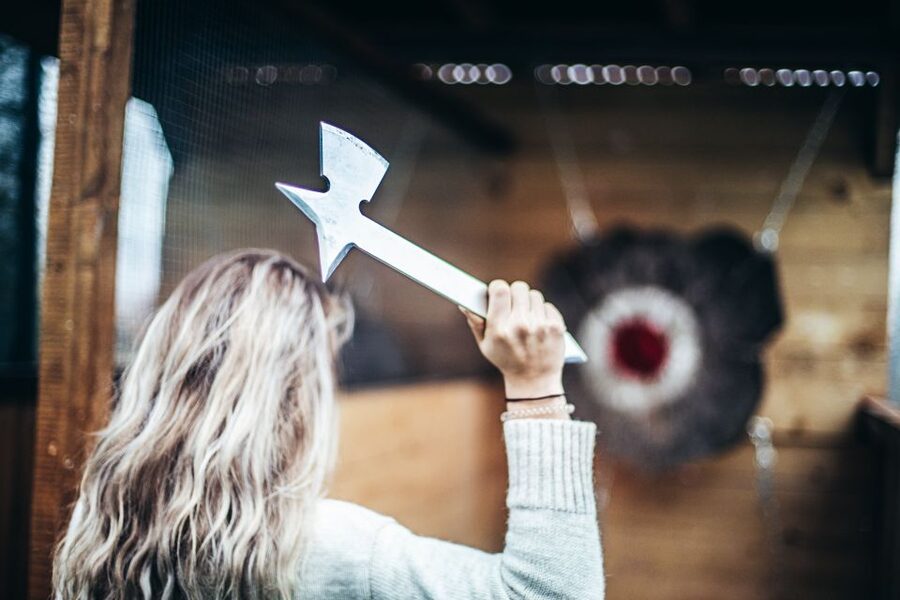 Prague: Axe Throwing Experience with Barbecue and Beer - Grilling 400 grams of meat each