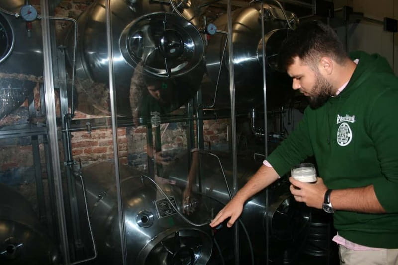 Prague Beer History: Highlights Tour with Tasting - Starting under the tree on Malostranské Square