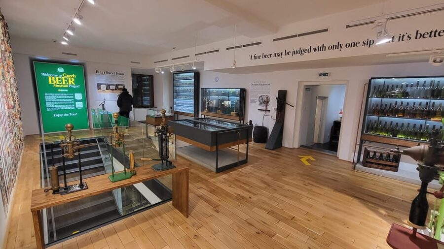 Prague: Beer Museum Tour with Tasting and Beer Bottling - Bottling and labeling your own beer
