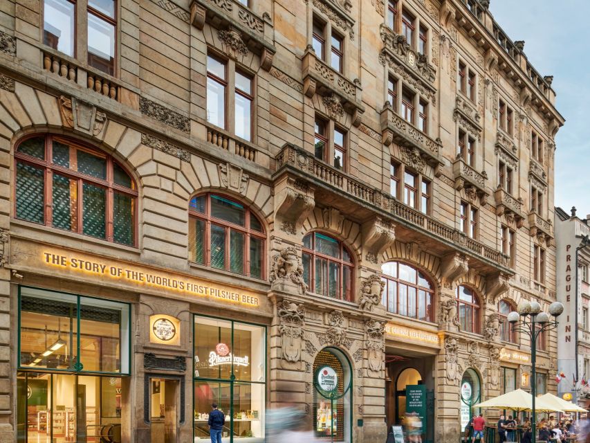 Prague: Beer Pouring Class at Pilsner Urquell Experience - What Makes This Prague Beer Class Different