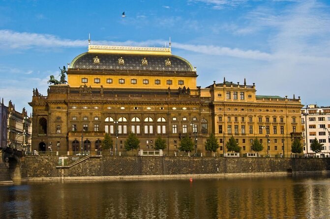 Prague Beer Tasting - 8 types of Czech beer included - Key points at a glance