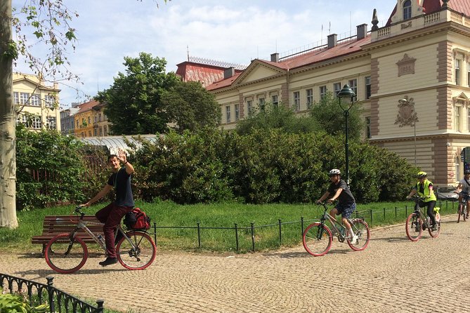Prague Bike Tour - Stunning Viewpoints, Castle, City & Park - Petrin Park and another high view