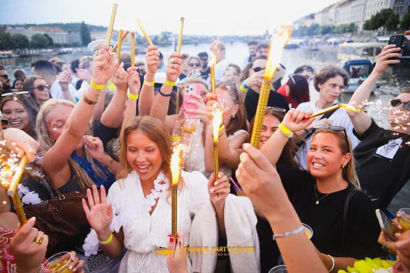 Prague : Boat Party with Afterparty at EPIC - Key Points To Know Before You Book
