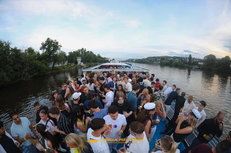 Prague : Boat Party with Afterparty at EPIC - Practical Tips For A Better Night