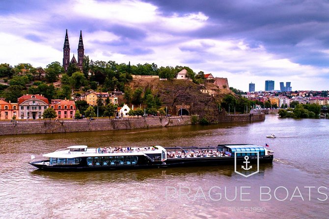 Prague Boats 3-hour Dinner Cruise - Is three hours too long?