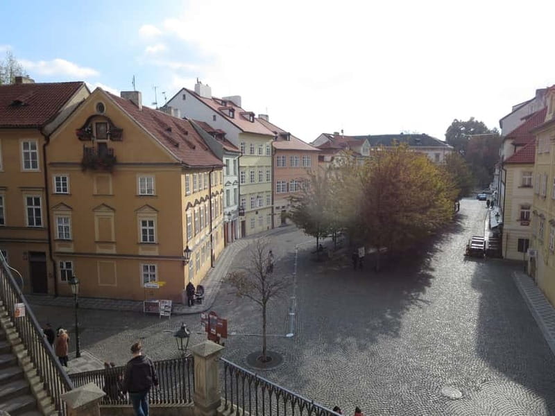 Prague: Bus and Boat Tour - The one-hour Vltava cruise