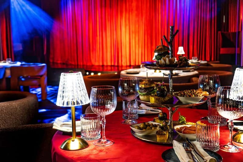 Prague: Cabaret Show at Medusa - Nightlife Prague - Dining, Cocktails, and the Extra Bill