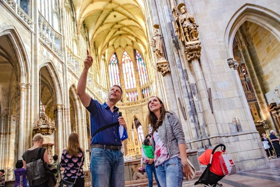 Prague Castle 2.5-Hour Tour Including Admission Ticket - Golden Lane and the lives of residents