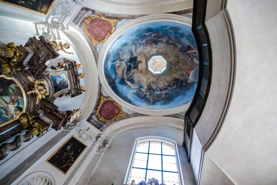 Prague Castle 2.5-Hour Tour Including Admission Ticket - The guides are the real value