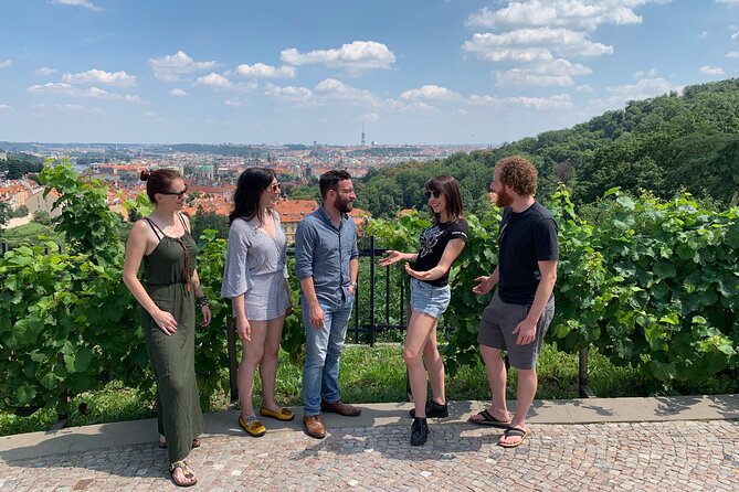 Prague Castle and Pubs Tour with Drinks Included - The best guide-led qualities