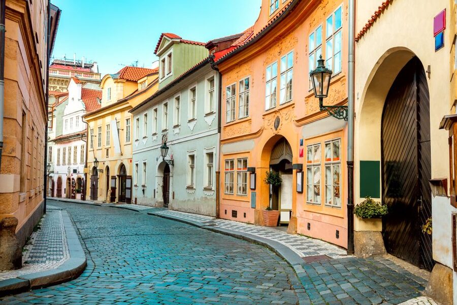 Prague Castle & Castle District: 2-Hour Guided Tour - What two hours can and cannot cover