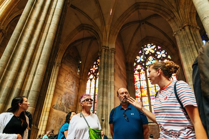 Prague: Castle Entry Ticket with Guide and River Cruise - Prague Castle: the heart of the morning