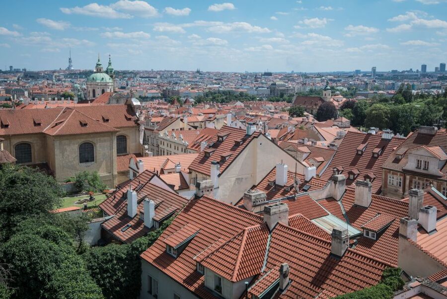 Prague: Castle Grounds & Highlights Walking Tour small-group - St. Vitus Cathedral, the tour’s visual high point