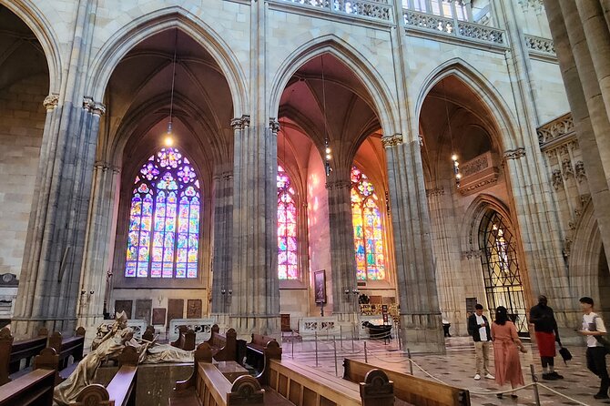 Prague Castle Private Walking Tour - Why a private Prague Castle walk helps