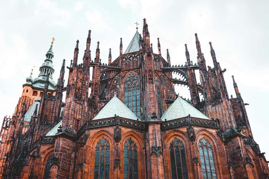 Prague Castle St. Vitus Cathedral, Royal Palace, St. George's Basilica - Key points to know before booking