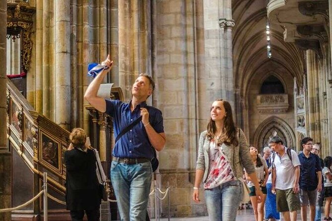 Prague Castle Tour Including Admission Ticket - 2.5 Hour - Crossing Lesser Town to understand Prague Castle