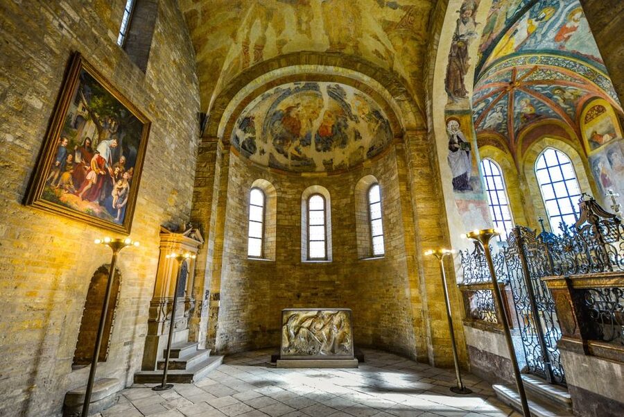 Prague Castle Tour With Tickets - St. Vitus Cathedral and the heart of the castle