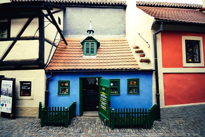 Prague Castle Walking Tour - The guide makes or breaks this experience