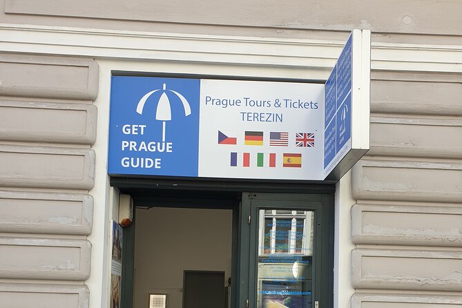 Prague Charles Bridge Tower Admission Ticket And Audioguide - Following the audio route across Charles Bridge