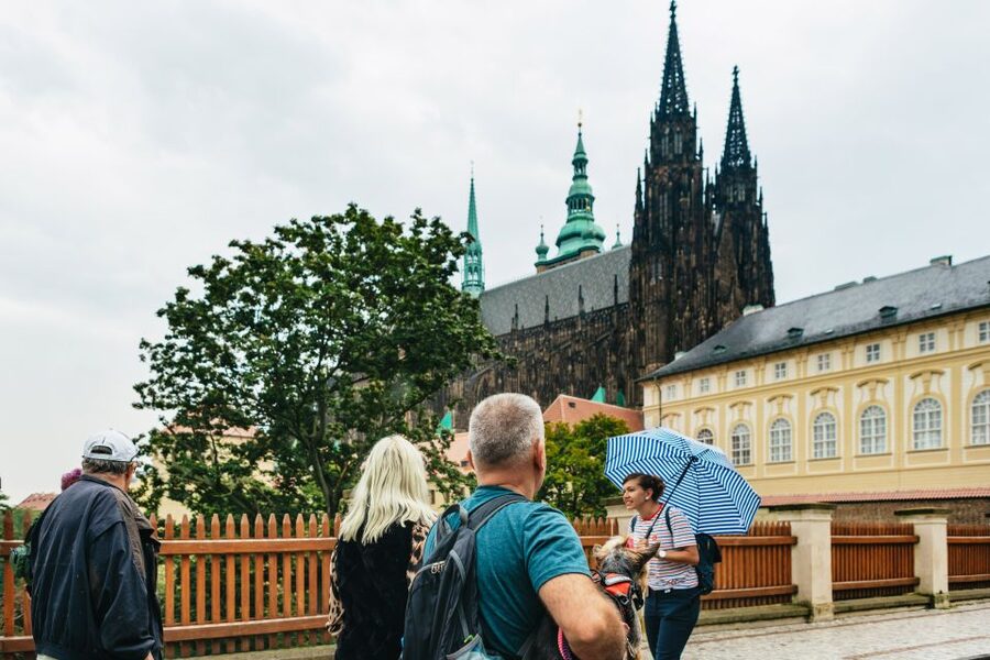 Prague: City Highlights By Bus, Boat, and on Foot - Walking through the Jewish Quarter