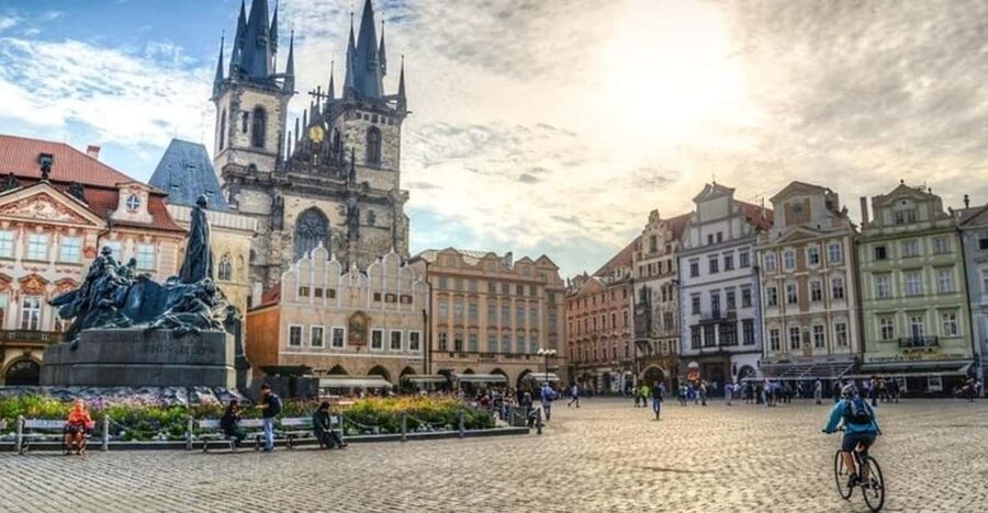 Prague: City Highlights Walking Tour - Key points to know before booking
