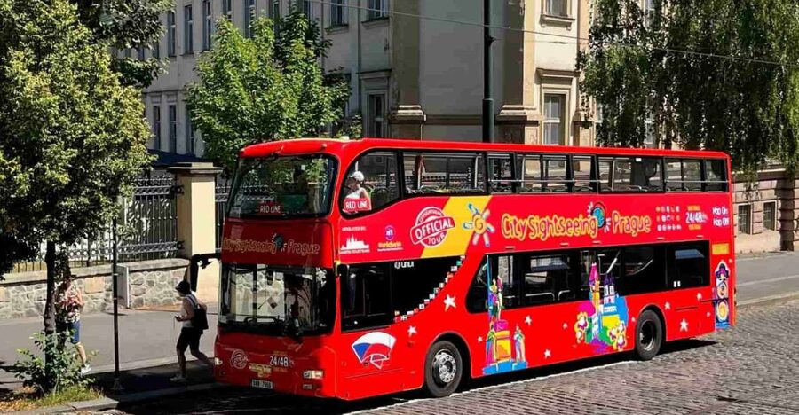Prague: City Sightseeing HOHO Bus Tour & Optional Boat Tour - The boat upgrade and its real value