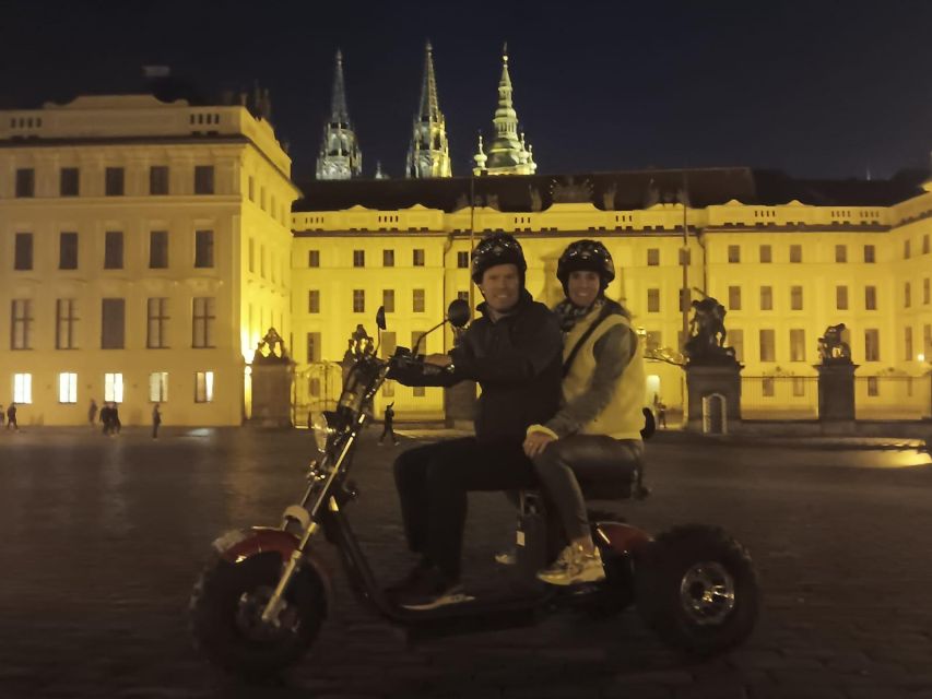 Prague City sightseeing in Night Trike Tour - Why a night E-Trike tour works in Prague