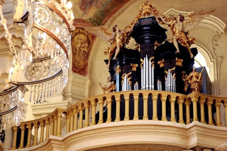 Prague: Classical Concert in St. Nicholas Church - Who will enjoy this Prague concert most?