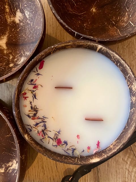 Prague: Coconut Candle Workshop - Choosing Your Coconut Bowl