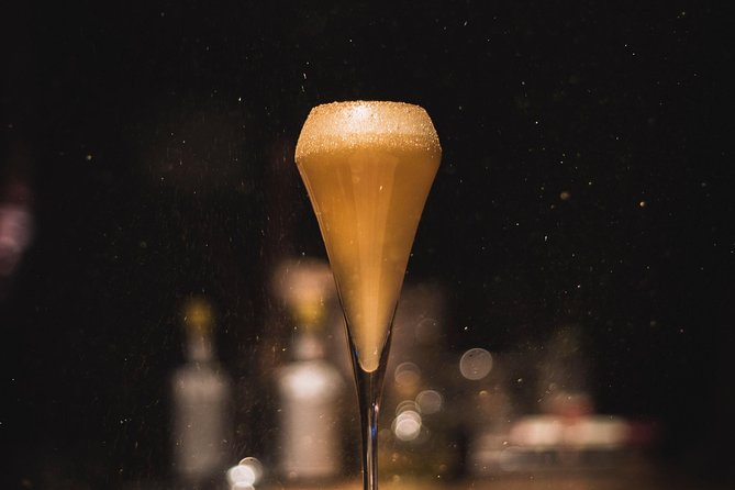 Prague Coctail Night nad VIP music club entry - What is not included in the price
