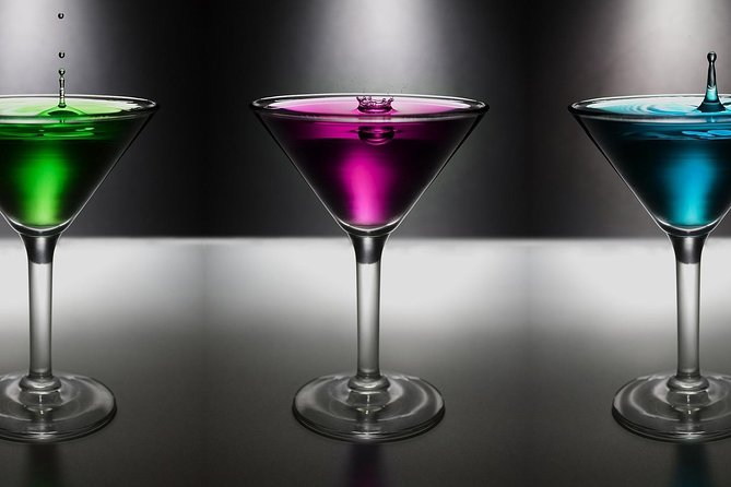 Prague Coctail Night nad VIP music club entry - Who should book this Prague nightlife experience?