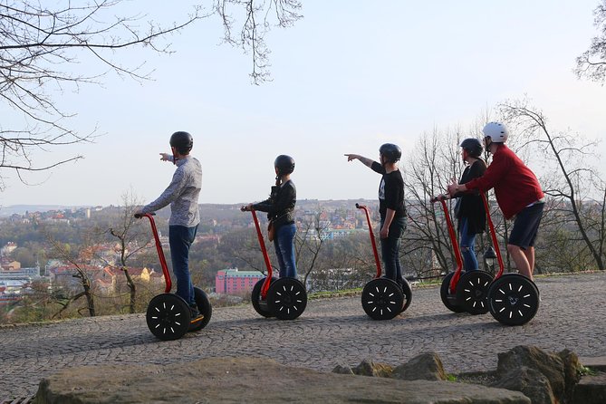 Prague: Combo 3h Tour by Segway and eScooter - Starting at Mostecká 53 in Malá Strana
