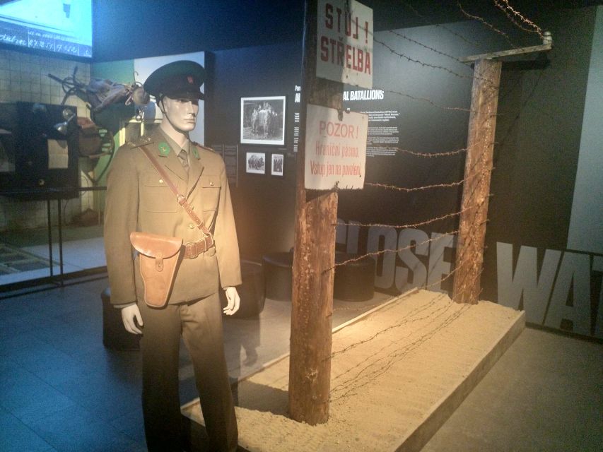 Prague: Communism Tour & Museum Visit - Should you book the Museum of Communism tour?