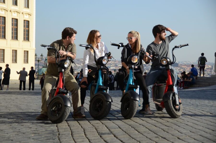 Prague: E-Bike/E-Scooter Viewpoint Tour - Who should book this Prague tour?
