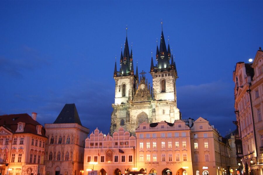 Prague Electric Bike Rental - Collecting the e-bike in central Prague