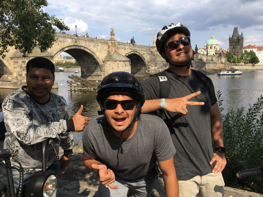 Prague: Electric Scooter & Cruiser Fat eBike Rental - What is included for the $34 price