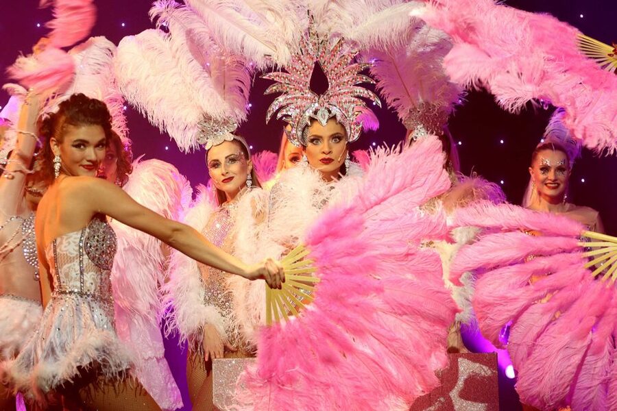 Prague: Evening Czech Cabaret Show at the Hybernia Theater - Seating and comfort during 150 minutes