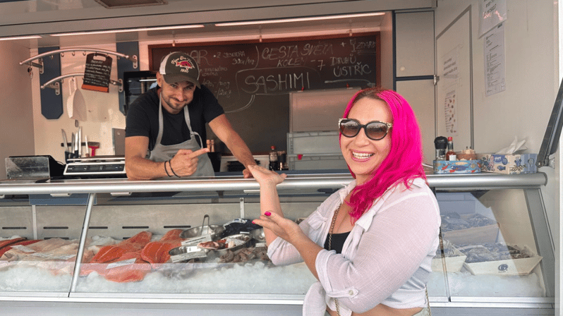 Prague: Farmers Market and Brunch Class with Celebrity Chef - From market basket to Mariko’s historic home